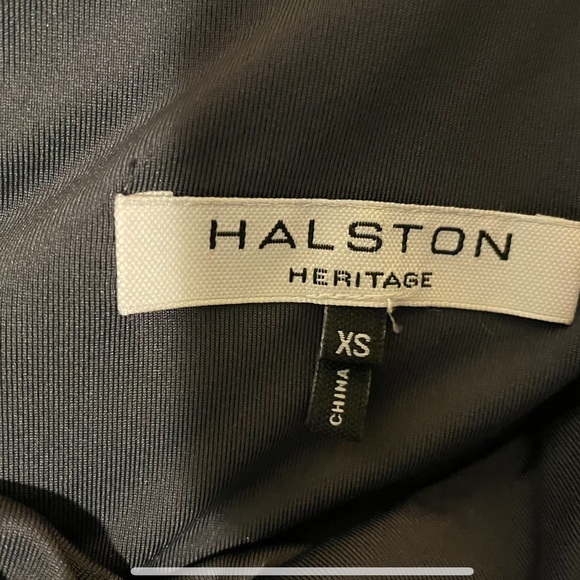 PLAYFUL SILVER LAMÉ MINI COCKTAIL DRESS - Picture 3 of 3